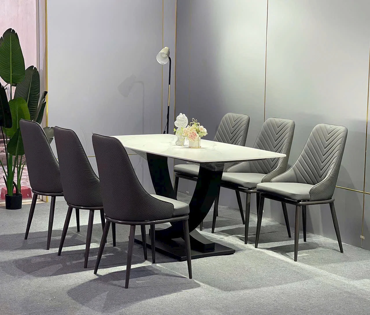 alt="Bộ Bàn Ăn Mặt Đá Milot – SKU : ED032"