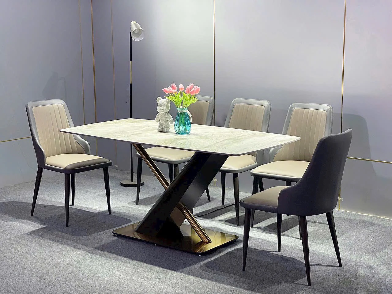 alt="Bộ Bàn Ăn Mặt Đá Xera – SKU : ED034"