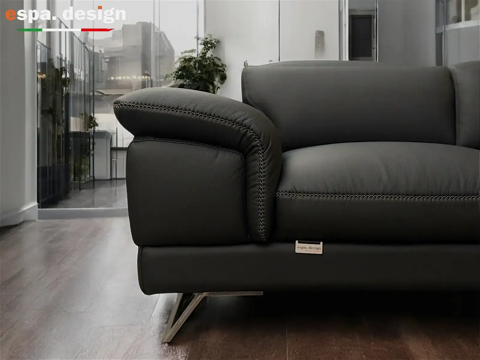 alt="Ghế Sofa Văng Da Italia - Lucius"